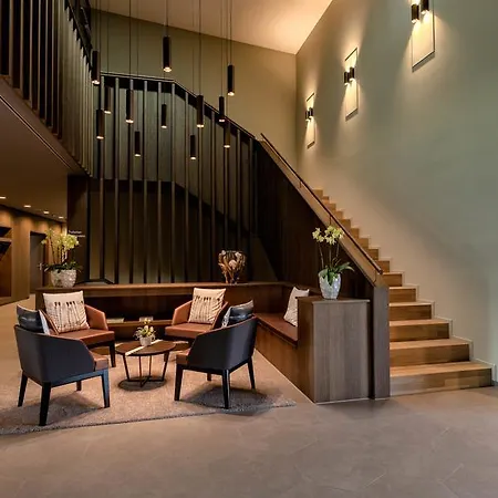 Готель Badhof - Golfhotel Meggen